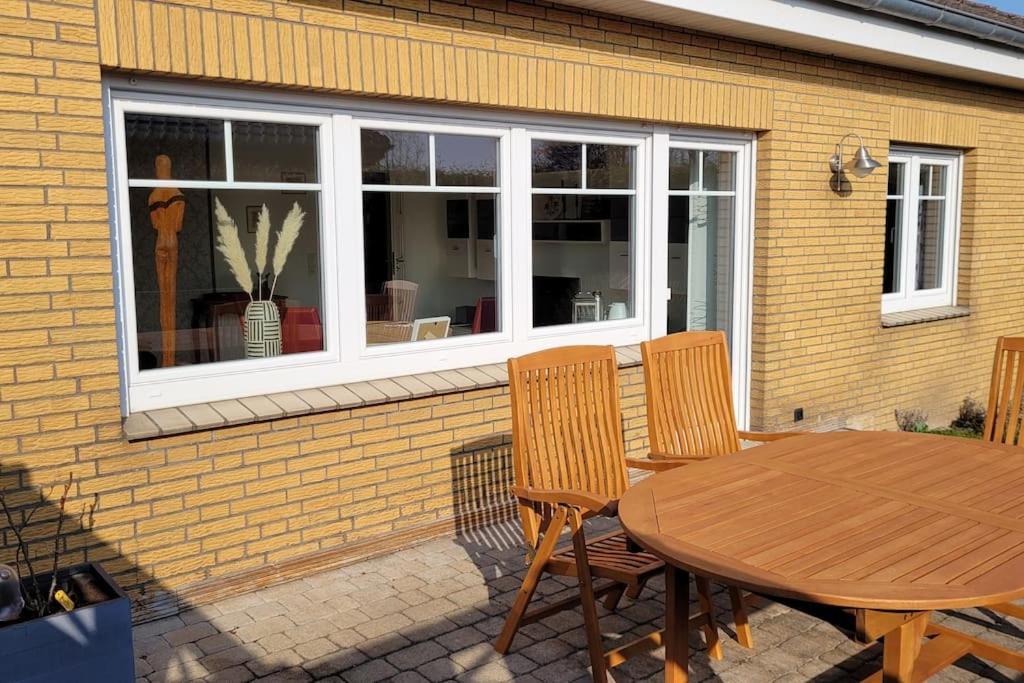 Fh Ostfriesland To Huus, Zw. Emden Und Greetsiel Villa Hinte Exteriör bild