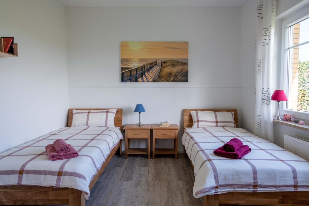 Fh Ostfriesland To Huus, Zw. Emden Und Greetsiel Villa Hinte Exteriör bild