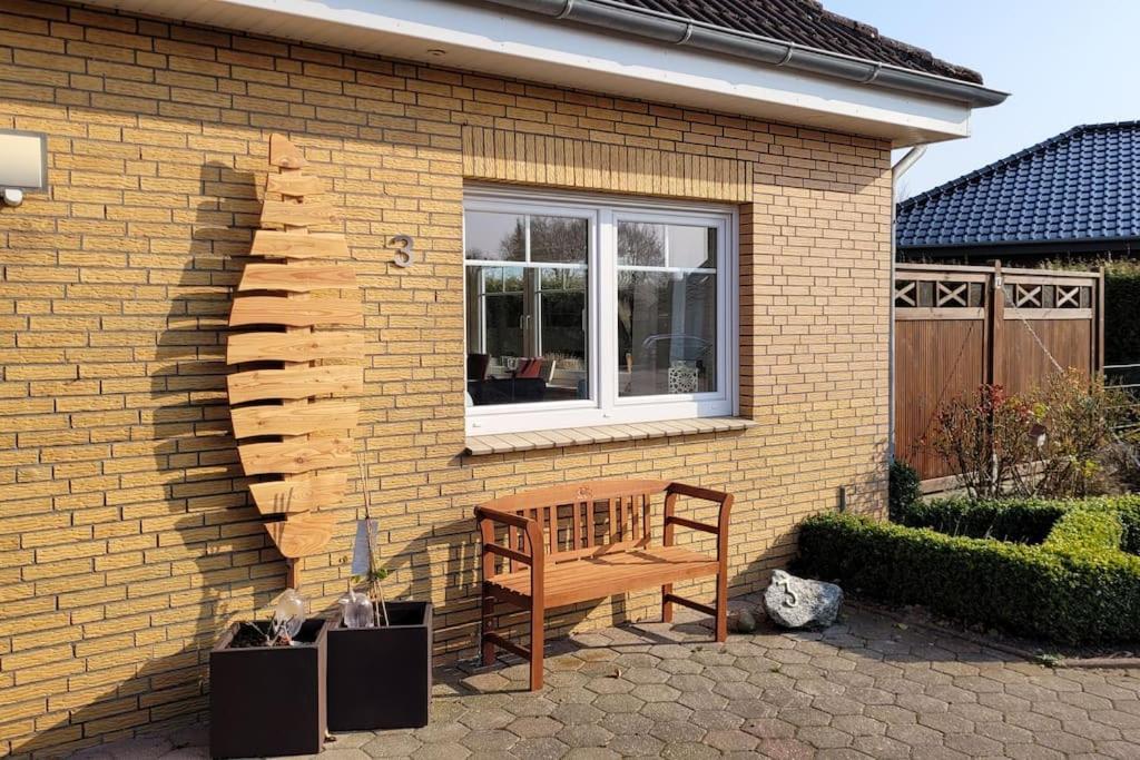 Fh Ostfriesland To Huus, Zw. Emden Und Greetsiel Villa Hinte Exteriör bild